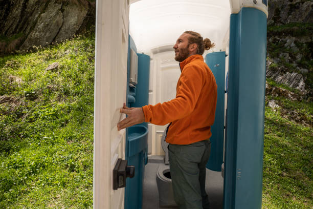 Best Construction site porta potty rental  in Douglas, MI