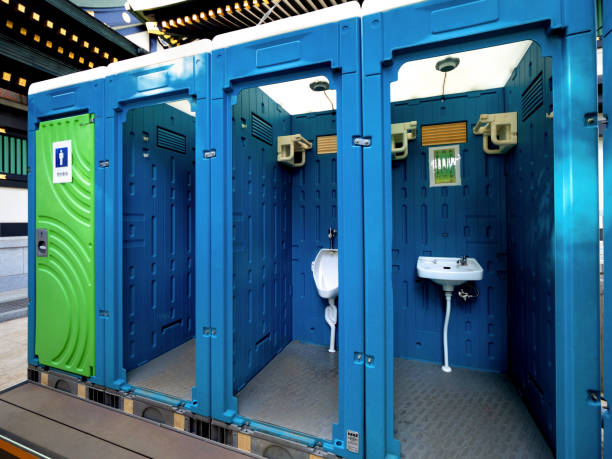 Best Portable toilet rental cost  in Douglas, MI